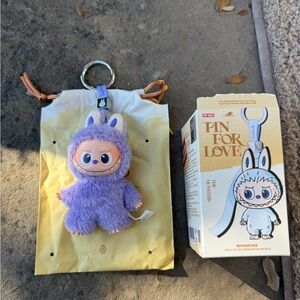 Pop Mart Labubu Pin For Love “?”